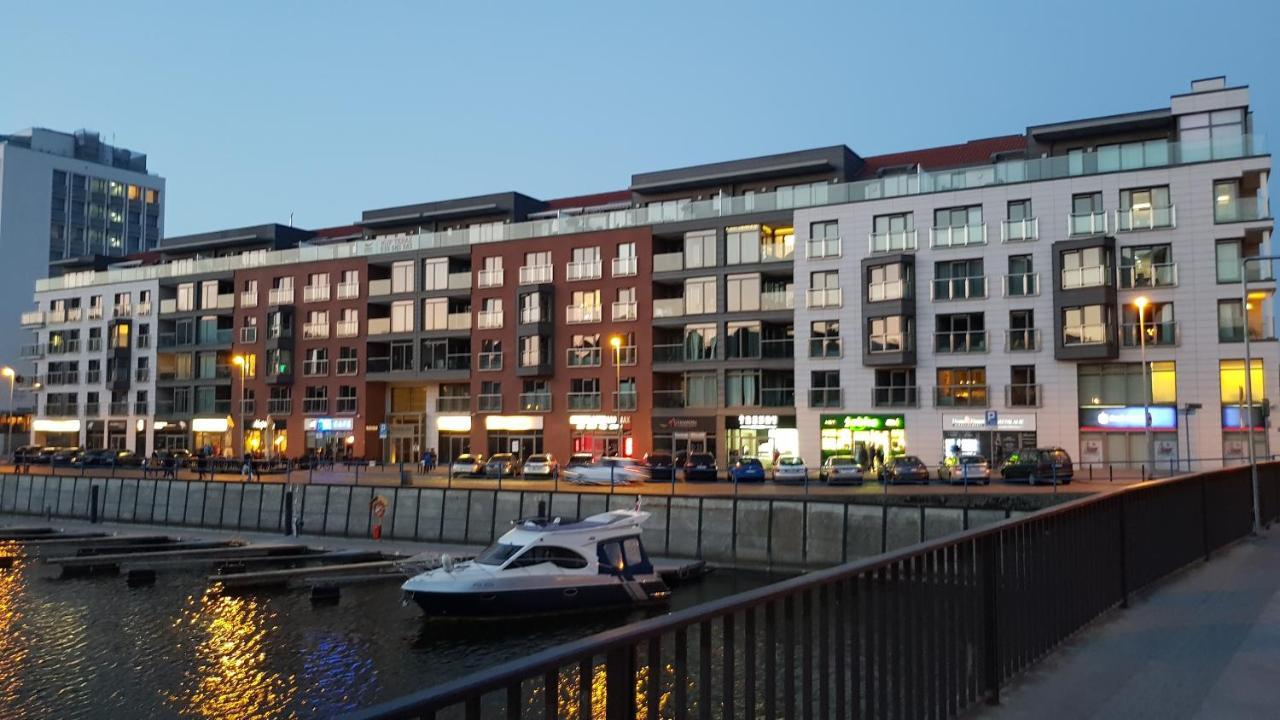 Waterlane W Oknami Na Rzeke - Marina View - Comfy Apartments Gdańsk Zewnętrze zdjęcie