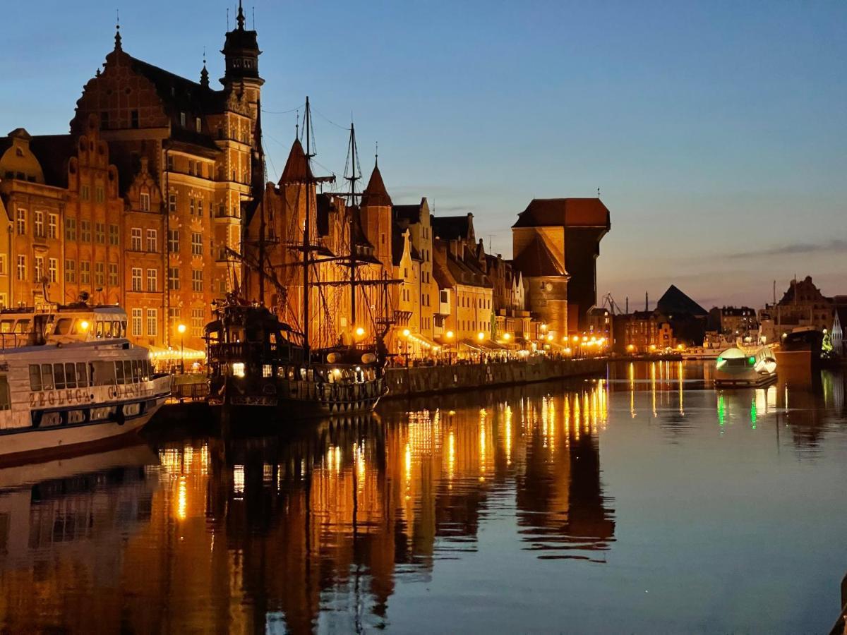 Waterlane W Oknami Na Rzeke - Marina View - Comfy Apartments Gdańsk Zewnętrze zdjęcie